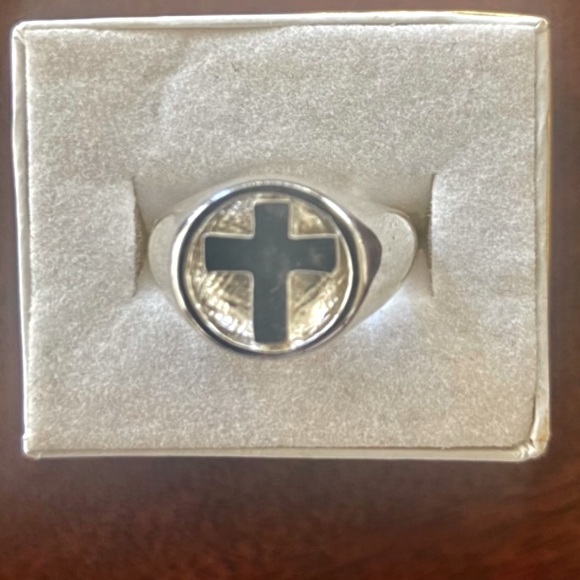Robert Lee Morris Soho Genuine Silver Plated Cross Ring Size 7 Made in Thailand - Picture 2 of 4